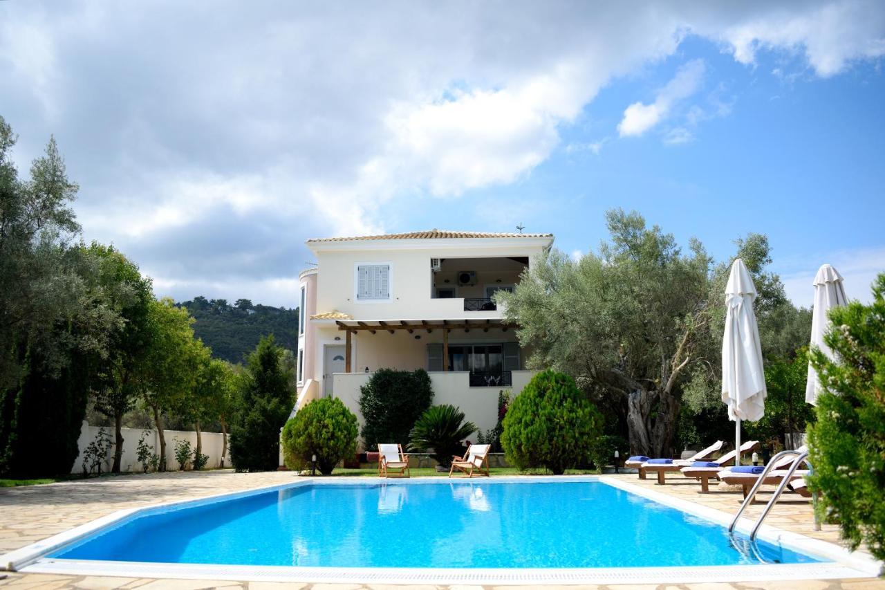 Villa Dioni Lefkada City Екстер'єр фото